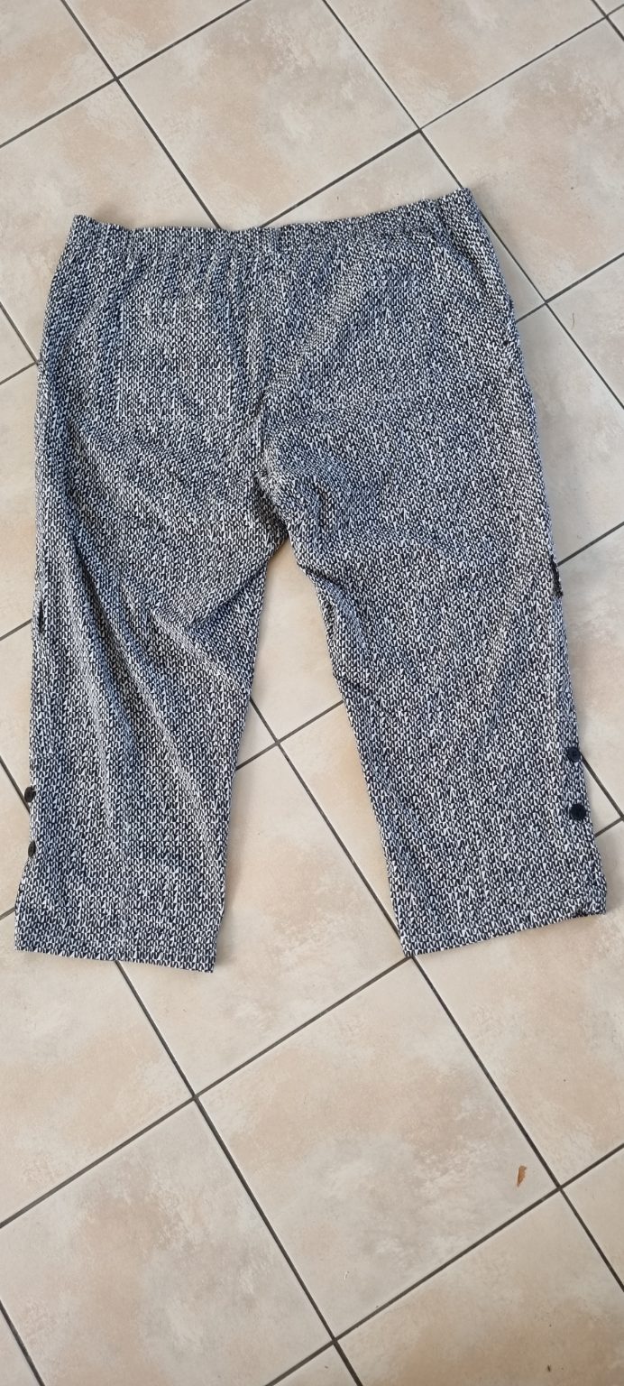 Virtuelle Pants size 22, image 2