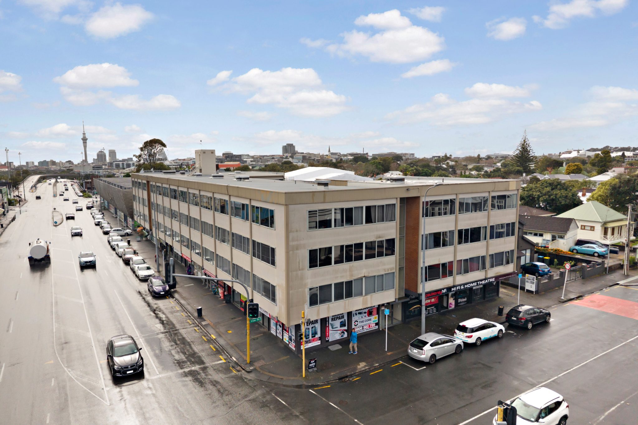 Afordable in Prime Mt Eden Location — slide 2