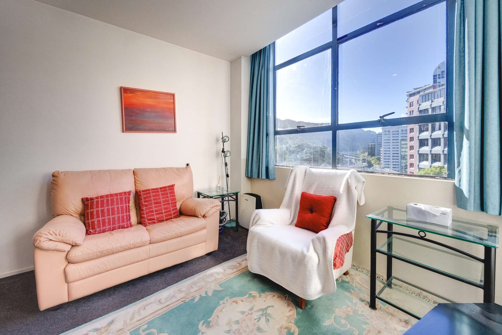 Apartment Life in the Heart of the City! — slide 2