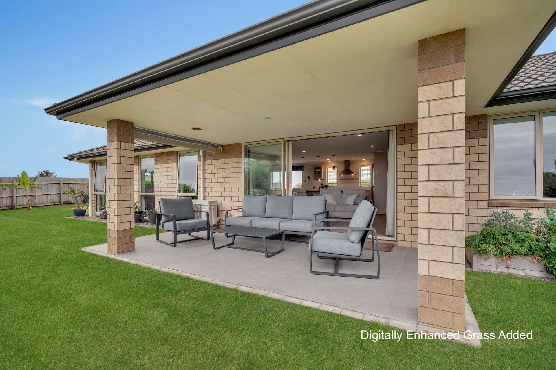 Your Dream Home at Shelly Beach! — slide 6