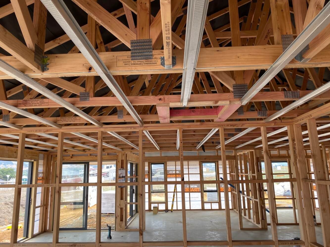 Double Garage Family 4 Bed — slide 22