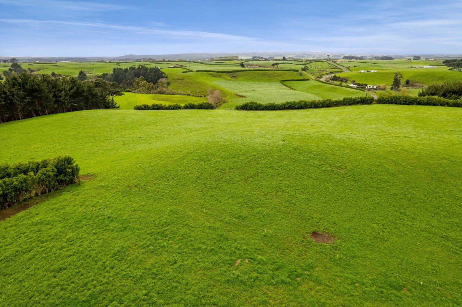 Lifestyle & Grazing in the Heart of Hawera — slide 6