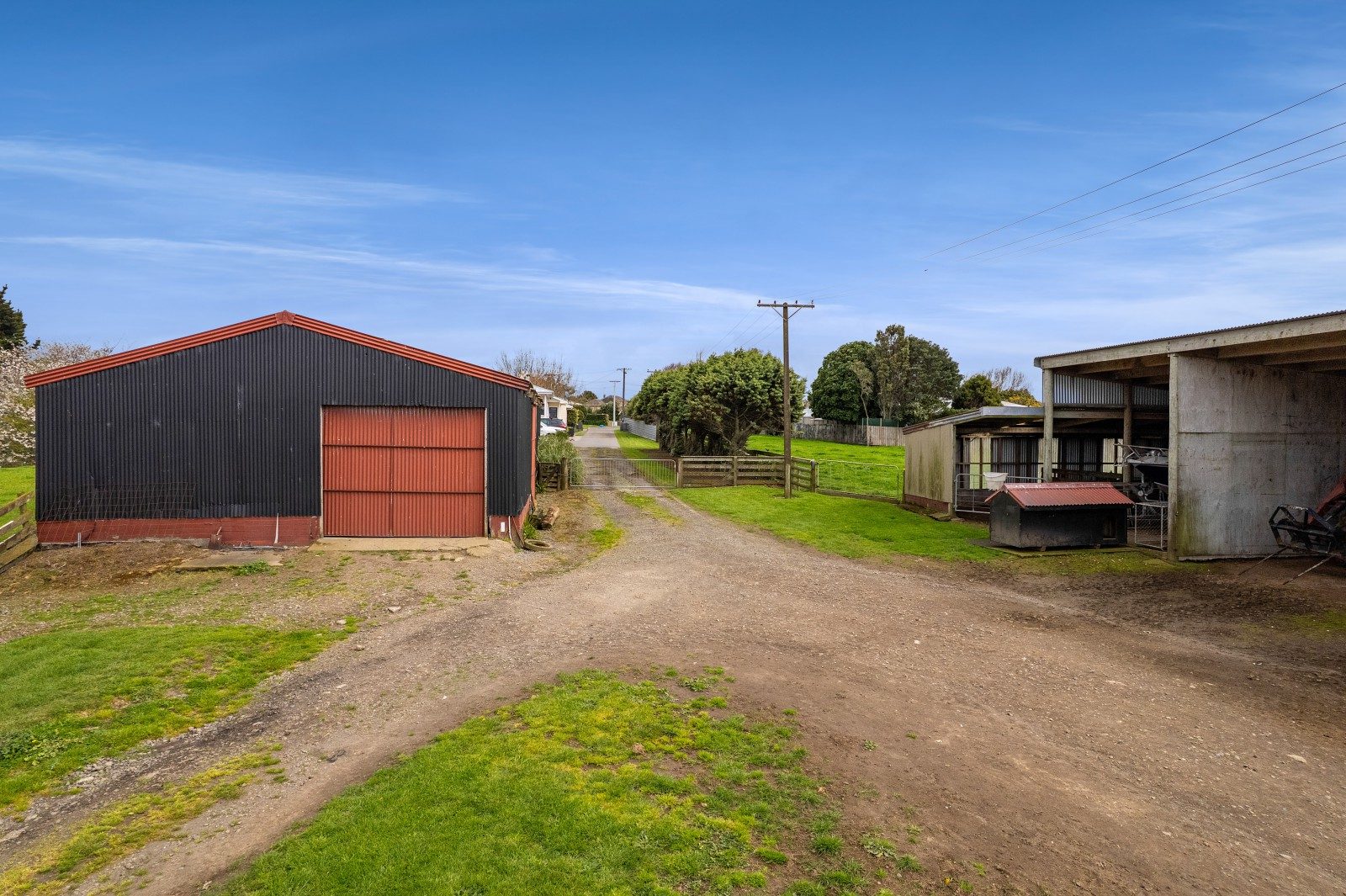 Lifestyle & Grazing in the Heart of Hawera — slide 14