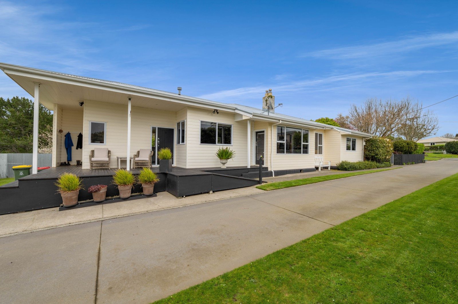 Lifestyle & Grazing in the Heart of Hawera — slide 29