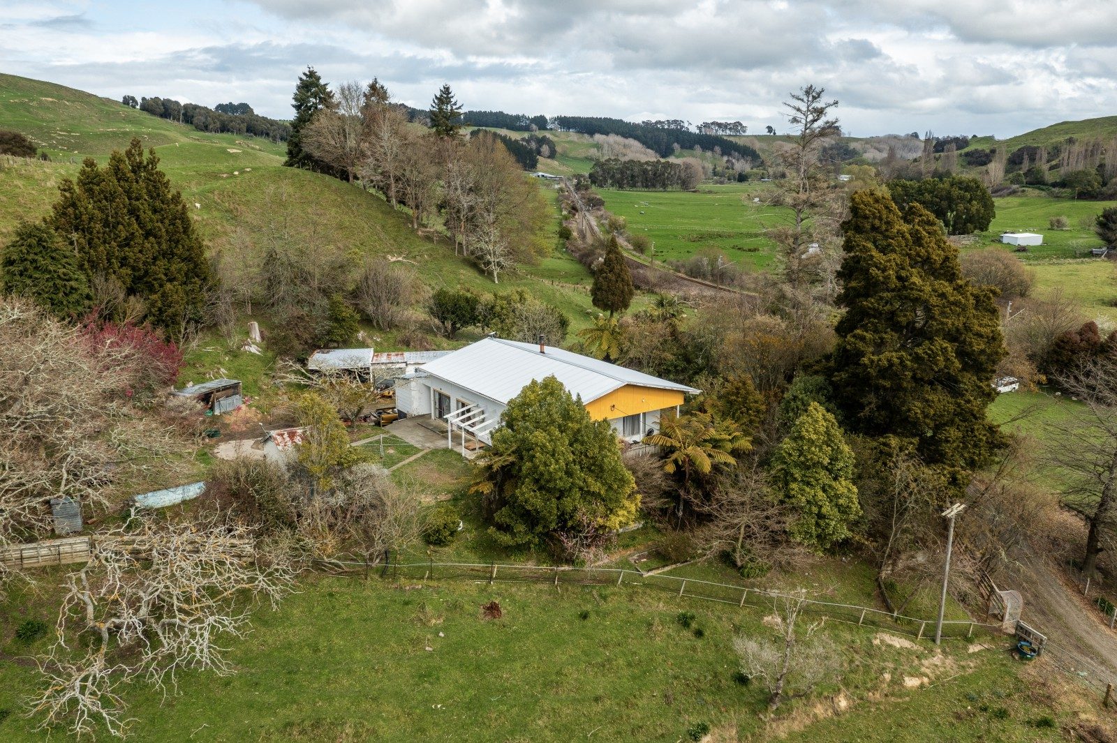3ha+ lifestyle block - three-bedroom home and shed — slide 2