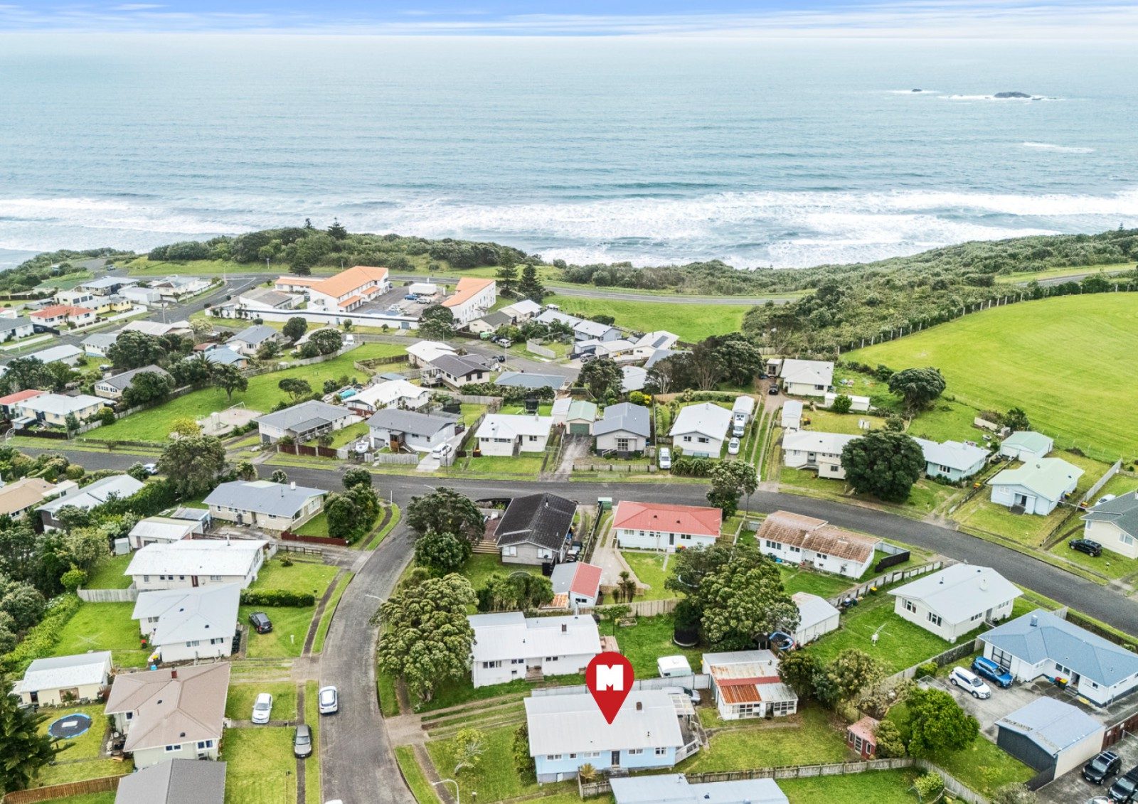 Entry Level Close to Surf Spot! — slide 23