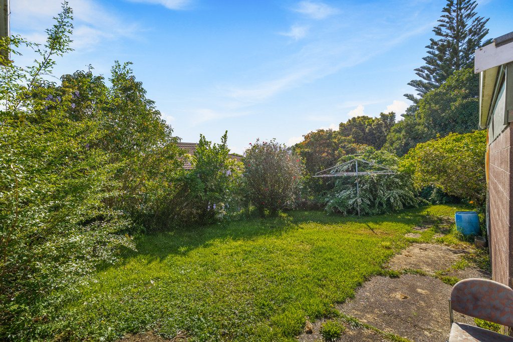 Unlock Yield | 988sqm MHUZ | De-Risked | Below CV — slide 12
