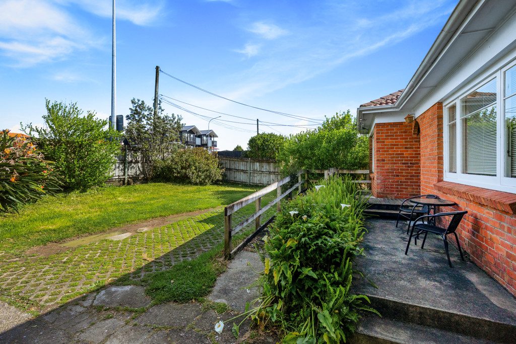 Unlock Yield | 988sqm MHUZ | De-Risked | Below CV — slide 13