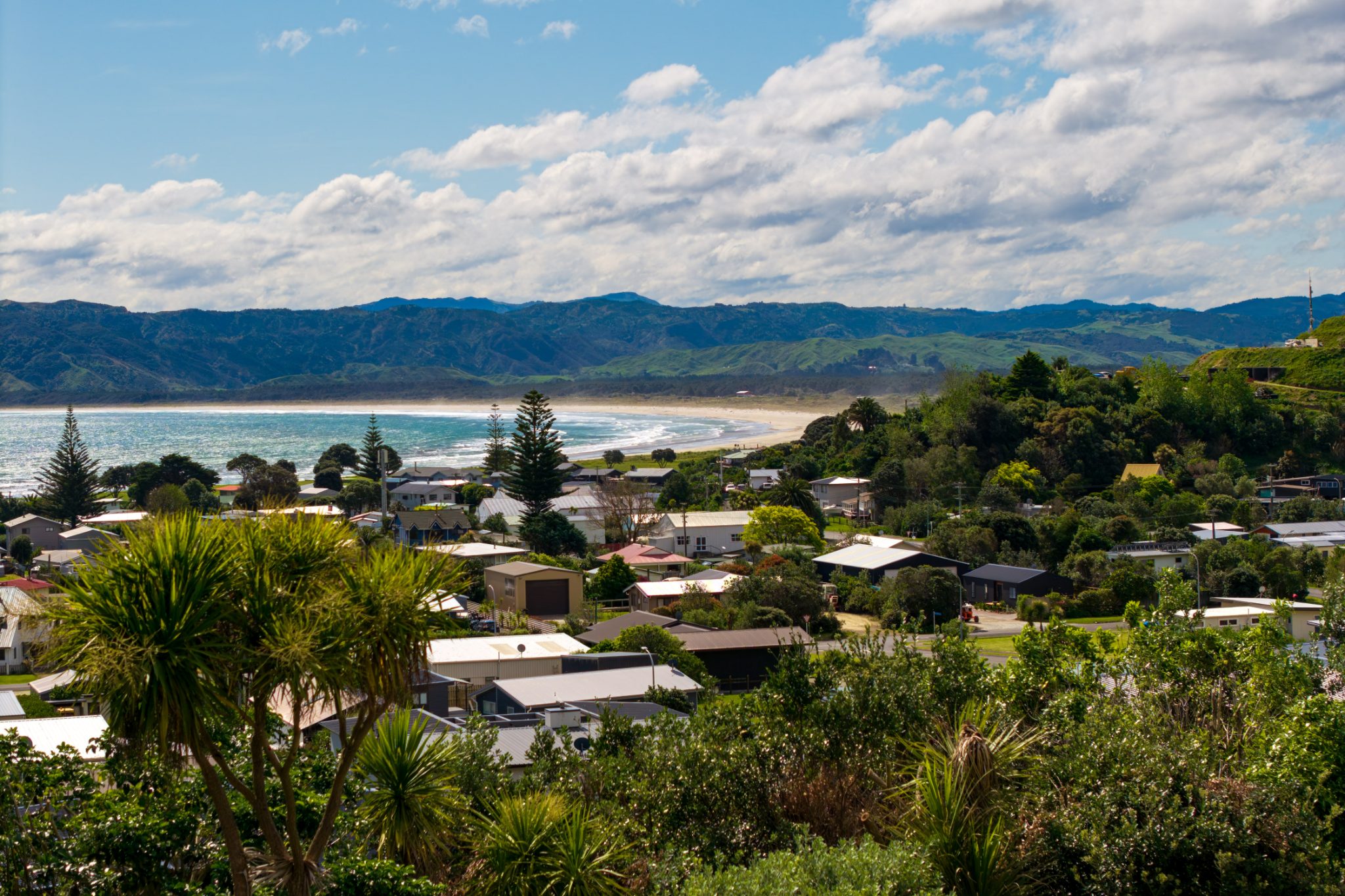 Unreal views, unbeatable location! — slide 12