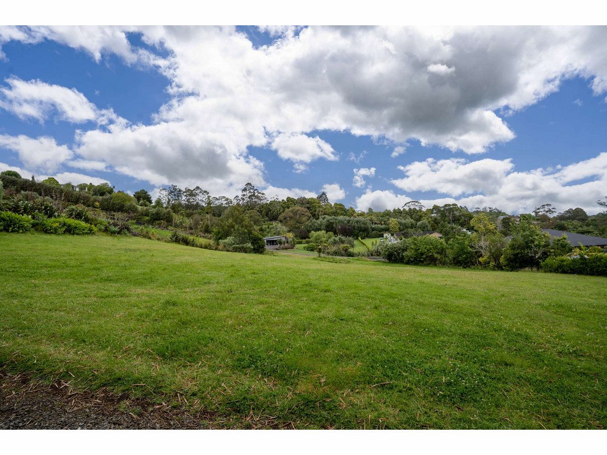 SUPER LOCATION, GREAT VALUE — slide 23