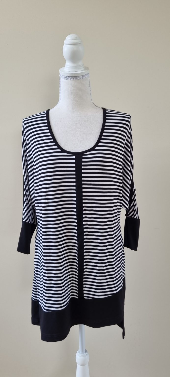 Bittermoon Top size 14