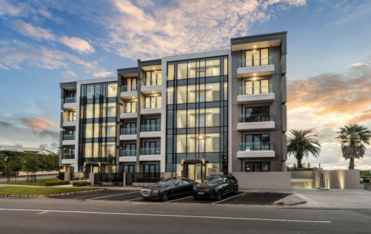 TWILIGHT OPEN HOME THURSDAY 6PM - 6.30 PM — slide 2