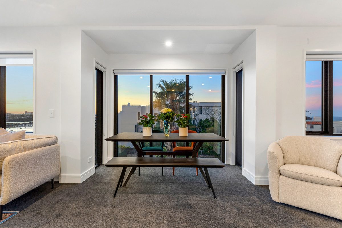 TWILIGHT OPEN HOME THURSDAY 6PM - 6.30 PM — slide 15