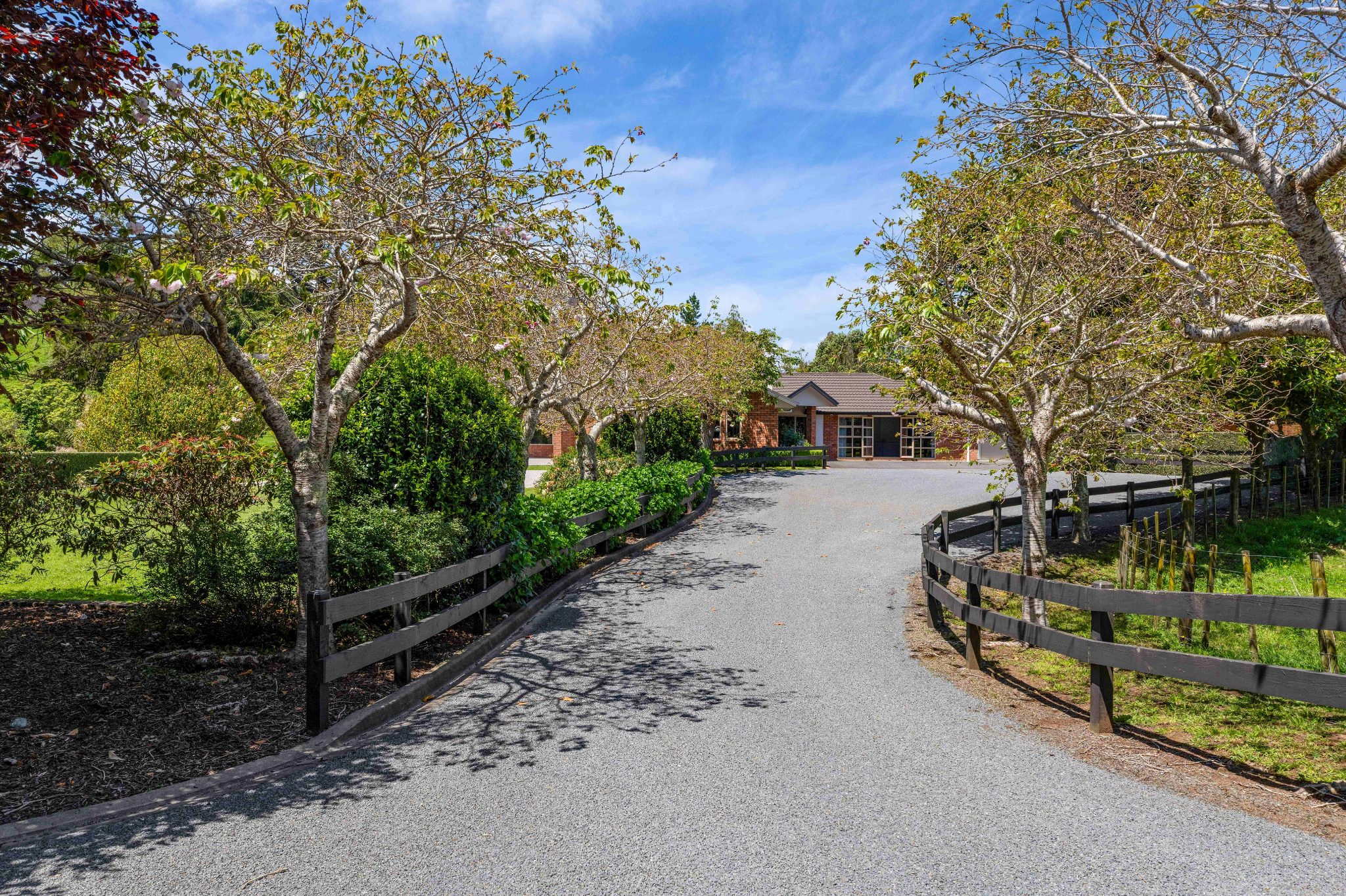DON'T MISS THIS - GV $1,950,000 - BEO $1,800,000 — slide 40