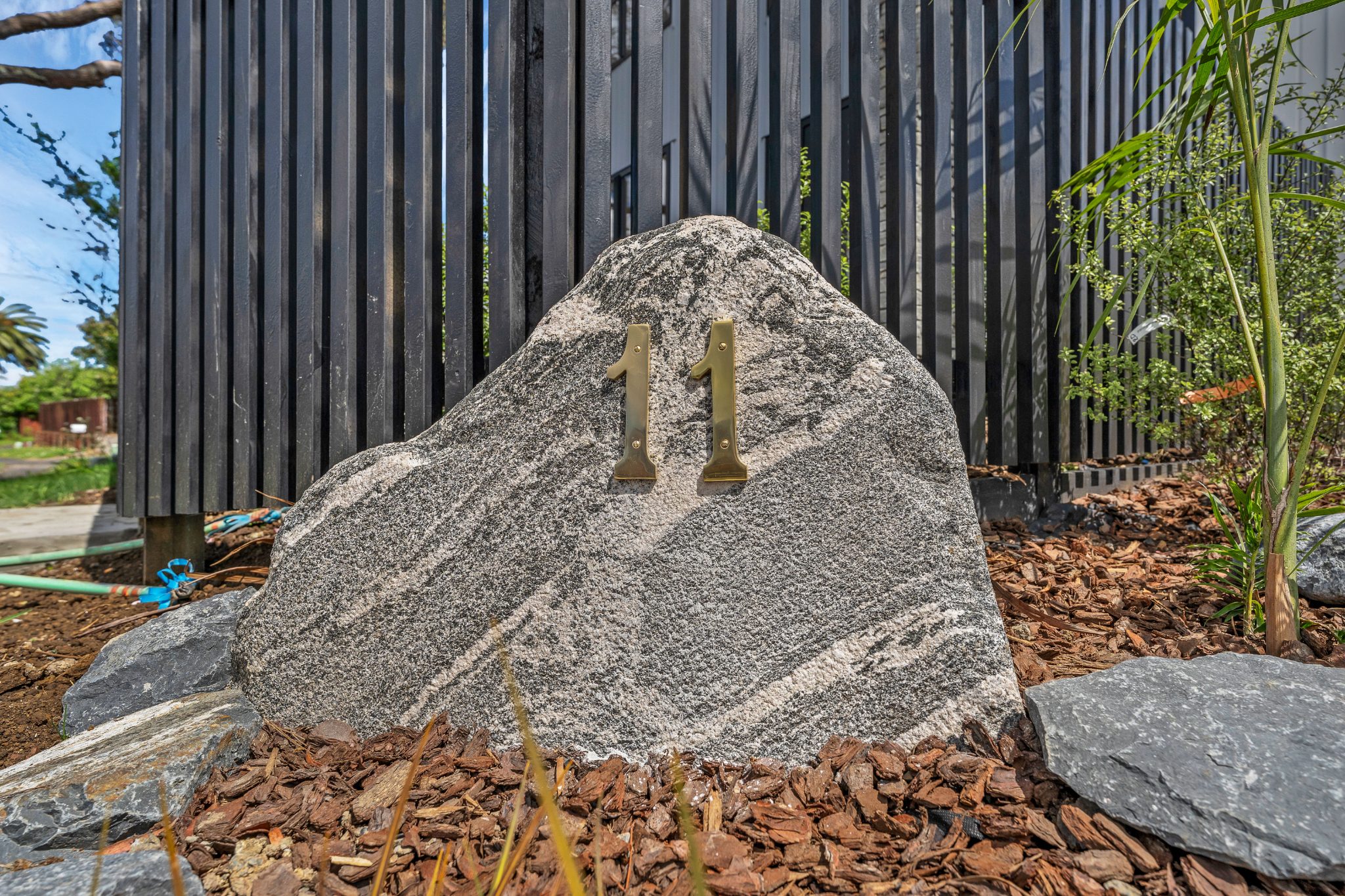 Perfectly Positioned Family Haven in Macleans — slide 27