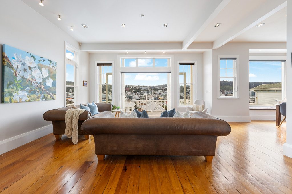 STUNNING CHARACTER HOME WITH VIEWS — slide 2