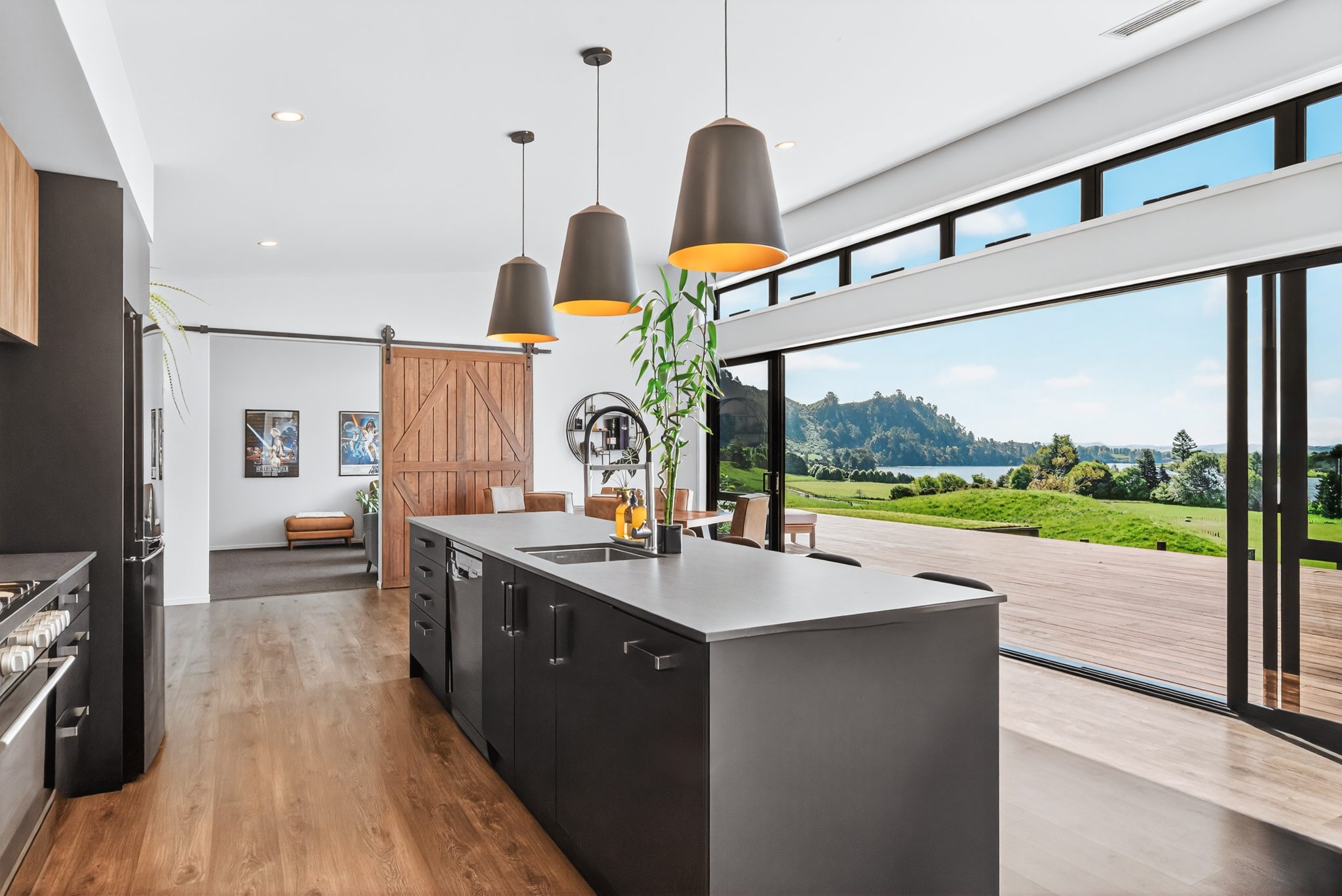 Stunning Lakefront Living — slide 2