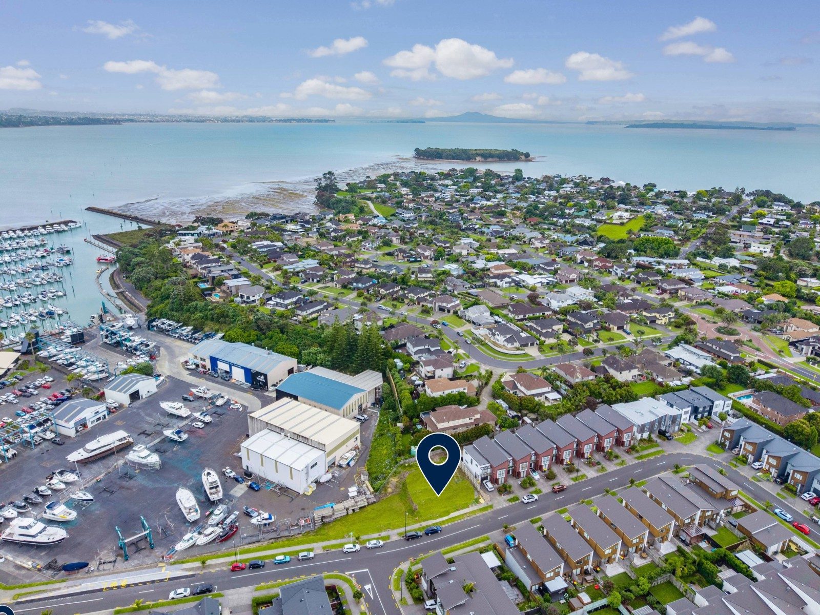 Build your dream in the heart of Pine Harbour — slide 9