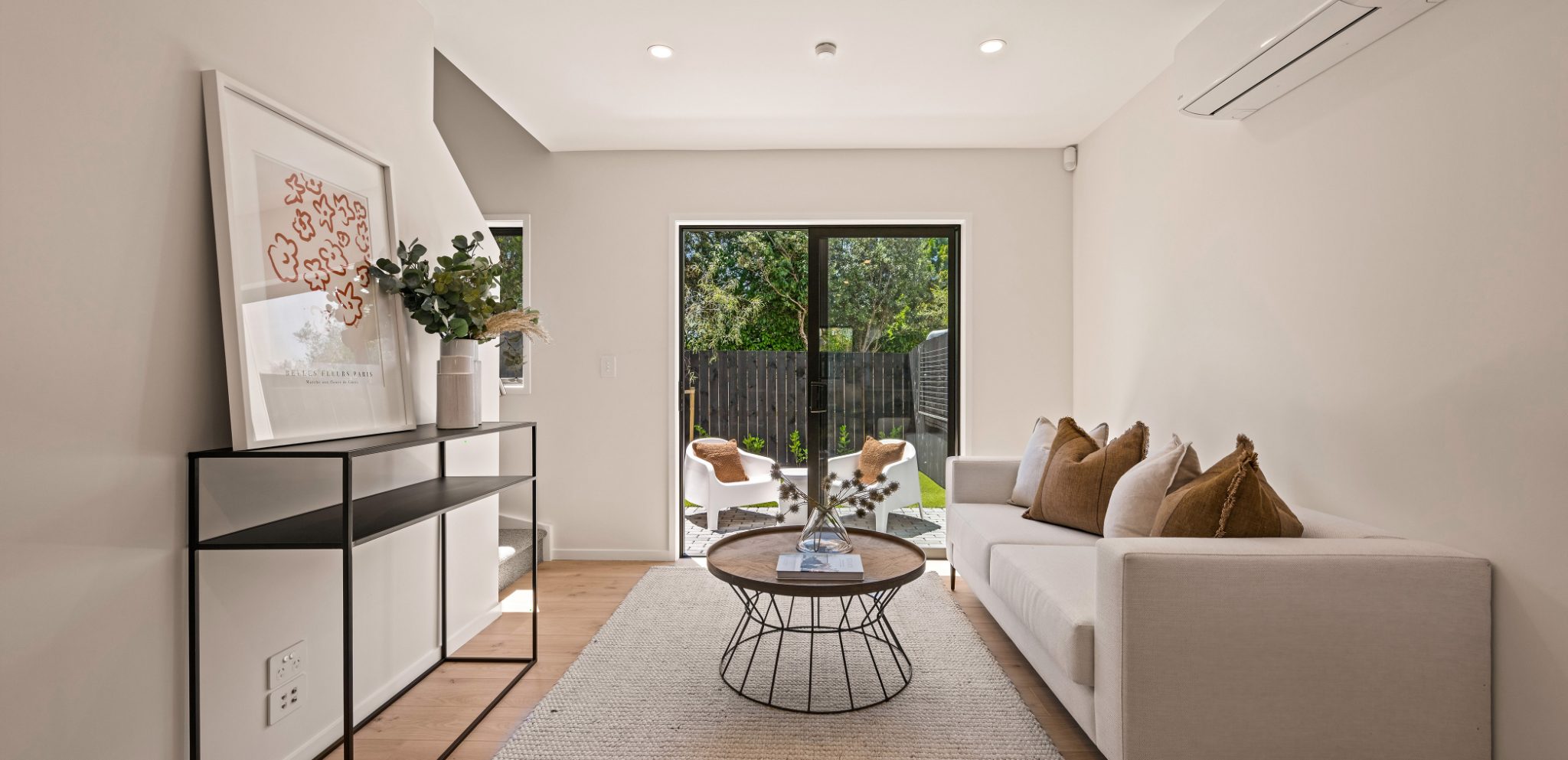 Brand New Home - Modern Living Near the City — slide 1