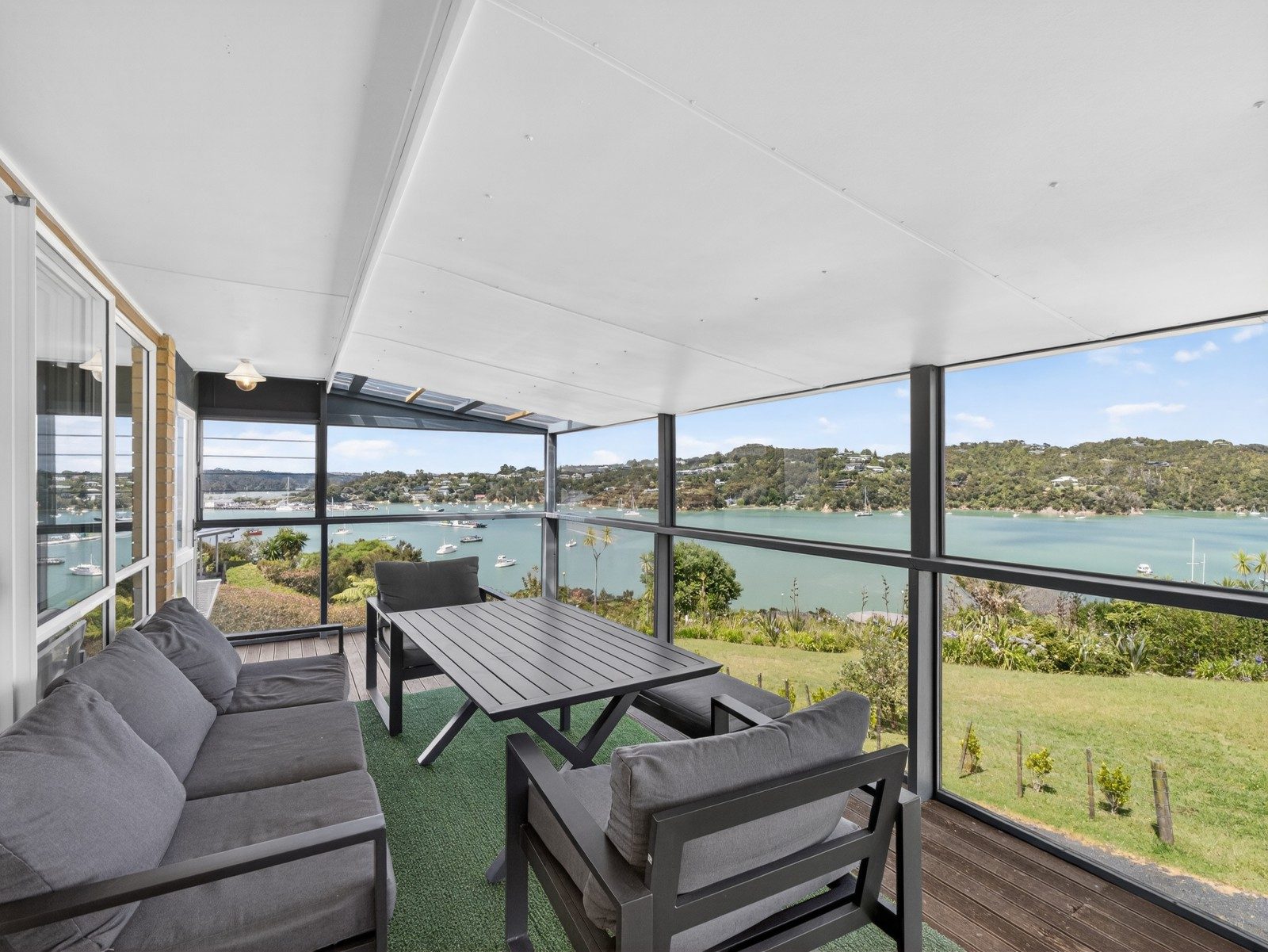 Coastal Living with Dual-Level Flexibility — slide 16
