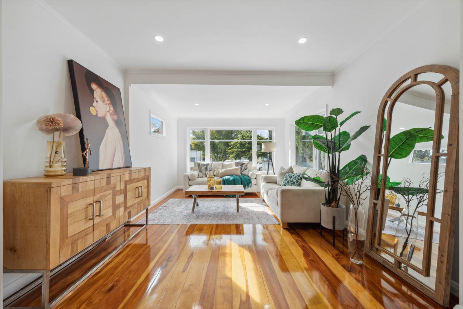 The Best Value GZ Family Home — slide 3