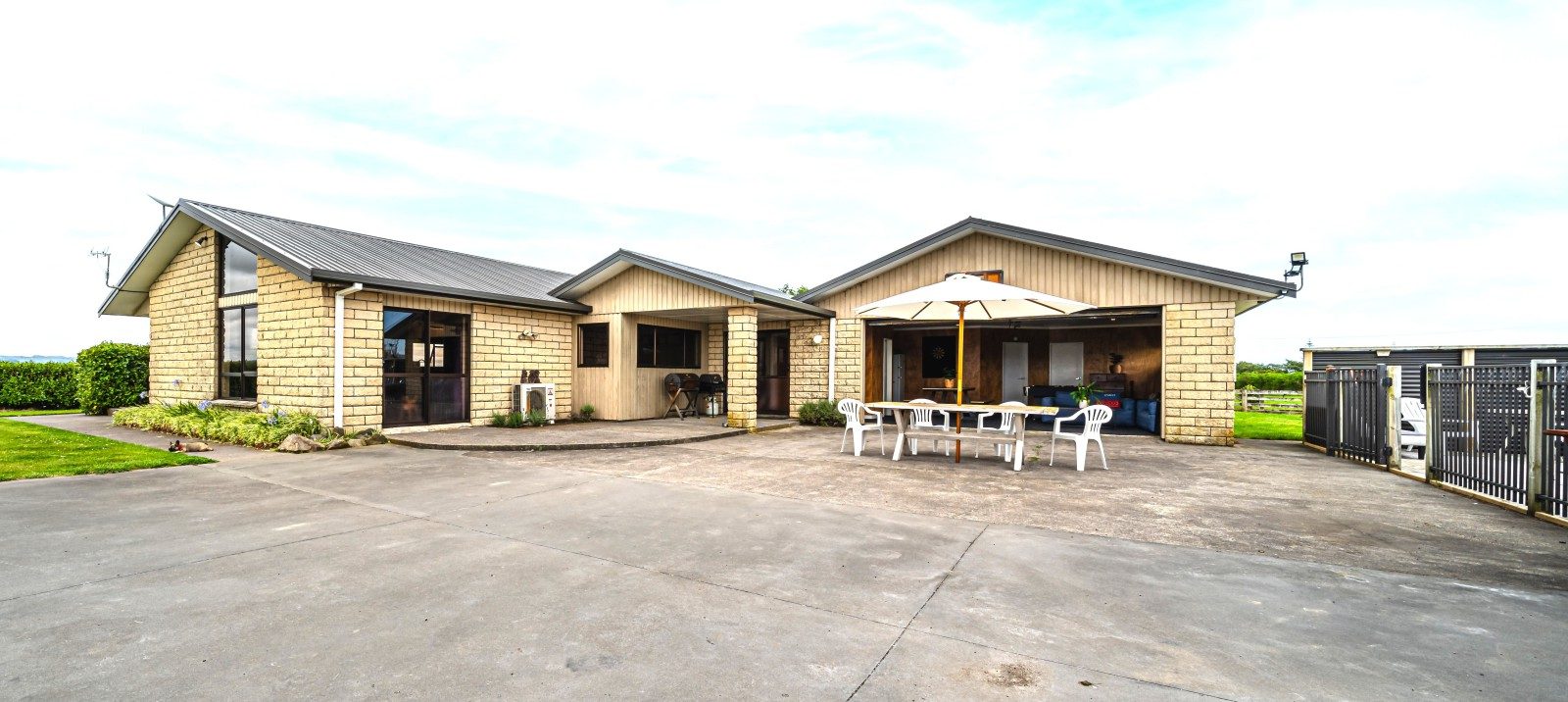 Exceptional Dairy farm in key location — slide 33