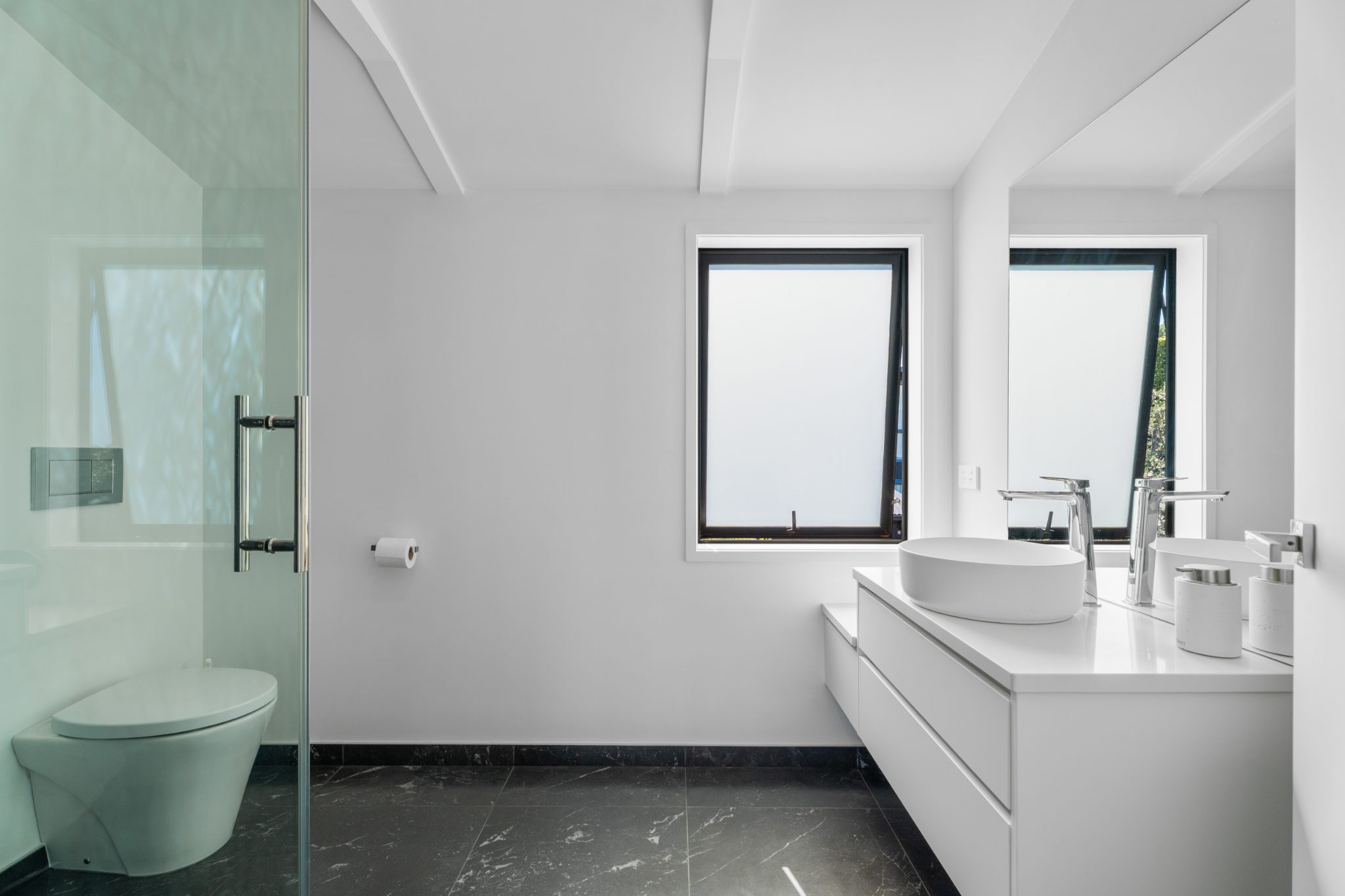 Elevated Luxury with Panoramic Northern Vistas — slide 27