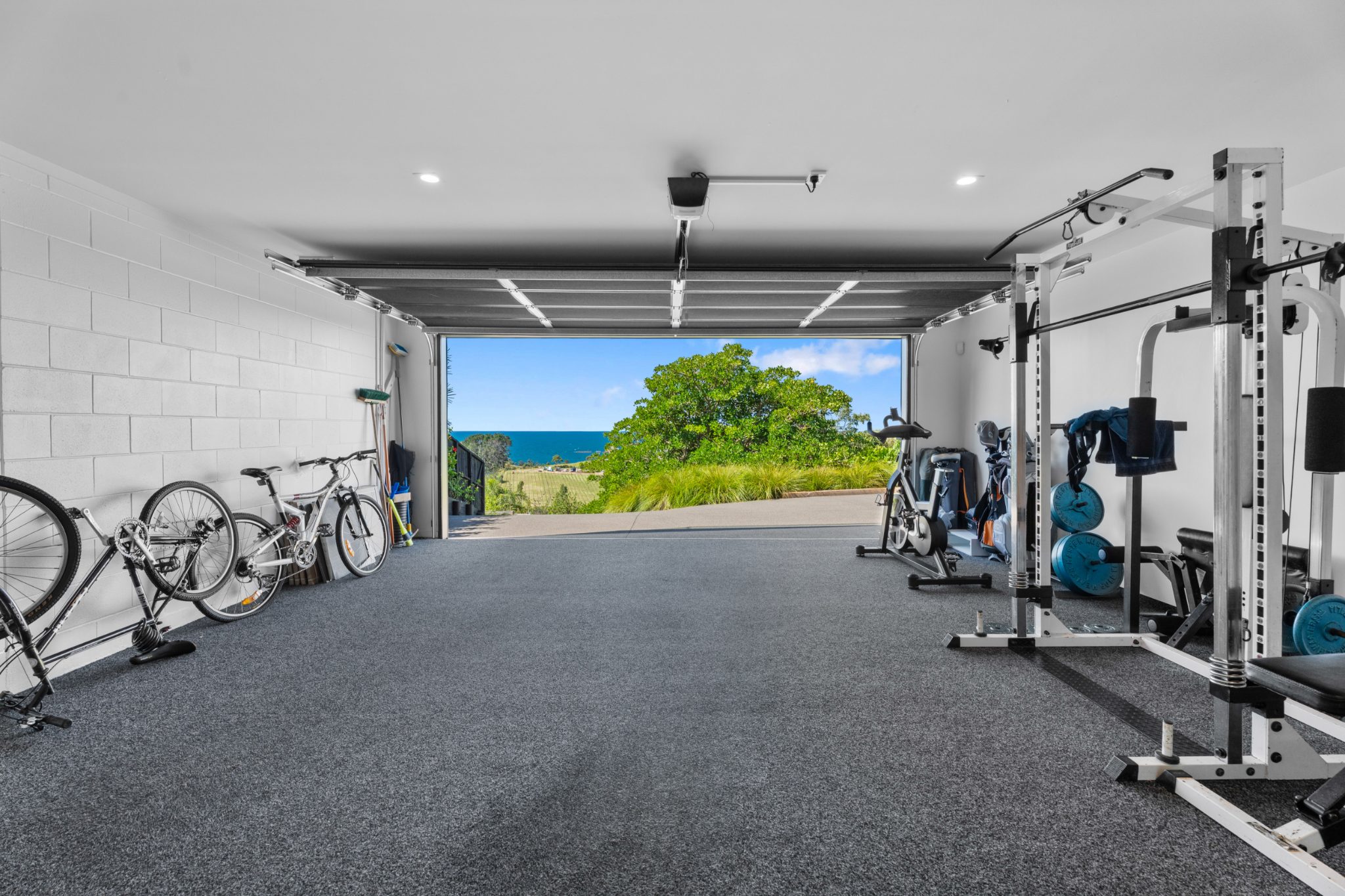 Elevated Luxury with Panoramic Northern Vistas — slide 34