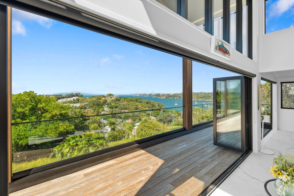 Elevated Luxury with Panoramic Northern Vistas — slide 44