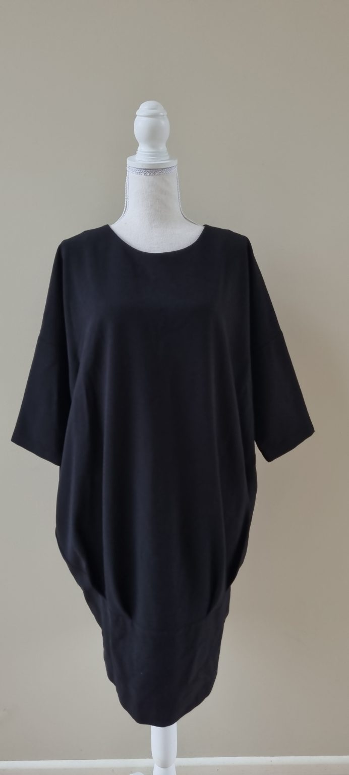 Caroline Sills Black Dress Size 12