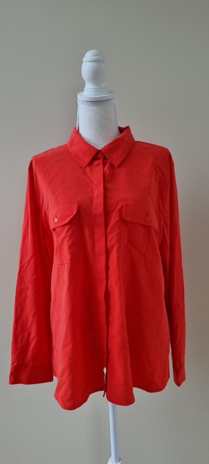 Sara Tunic Shirt Size 16