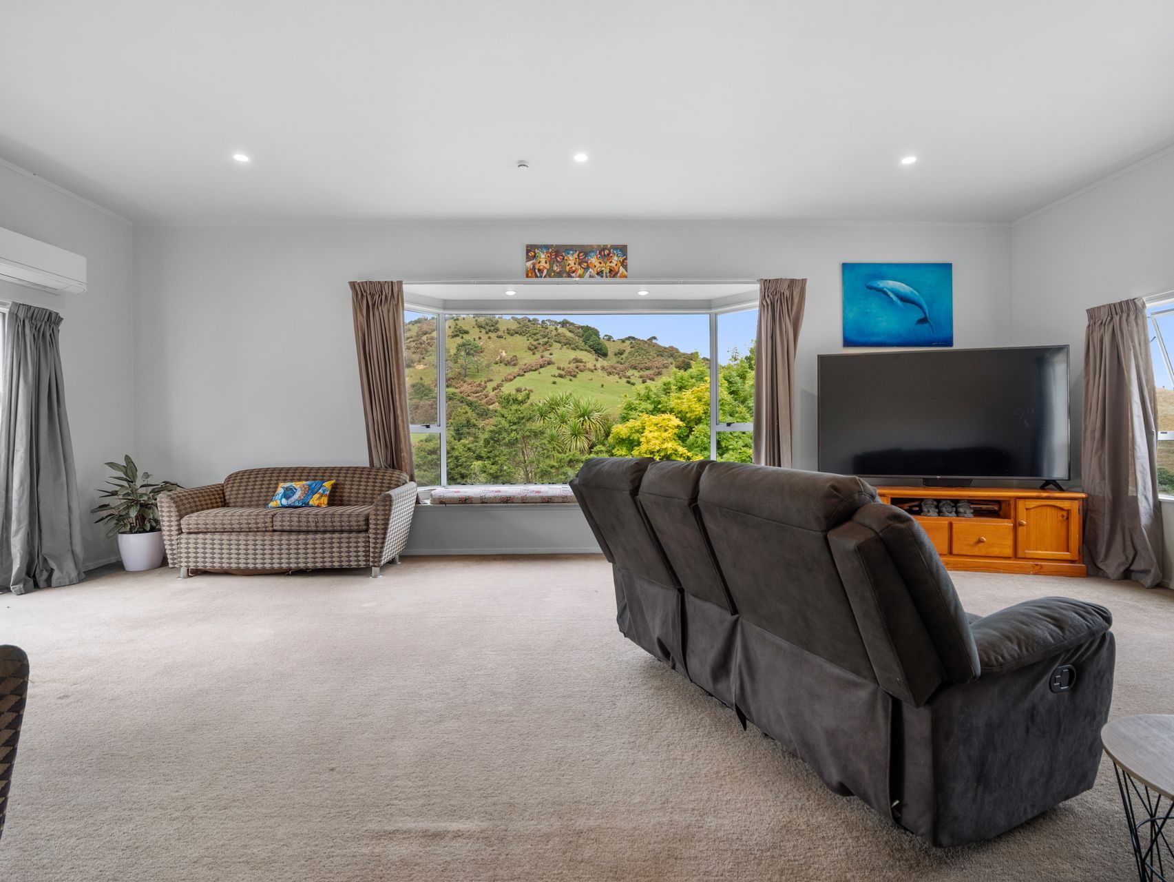 Private Retreat On 42 Acres — slide 5