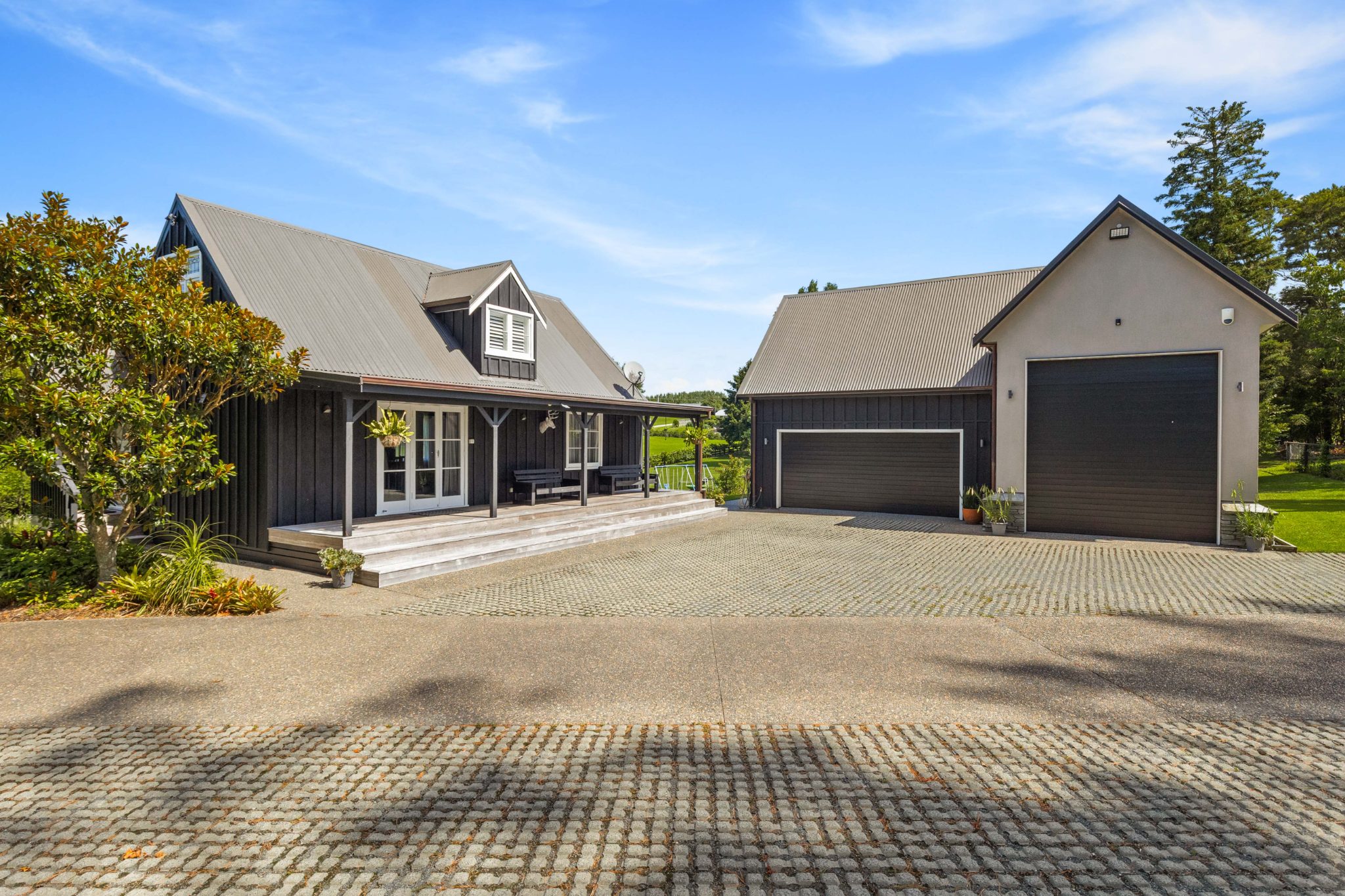 Exquisitely Private Hectare of Waterfront Estate — slide 50