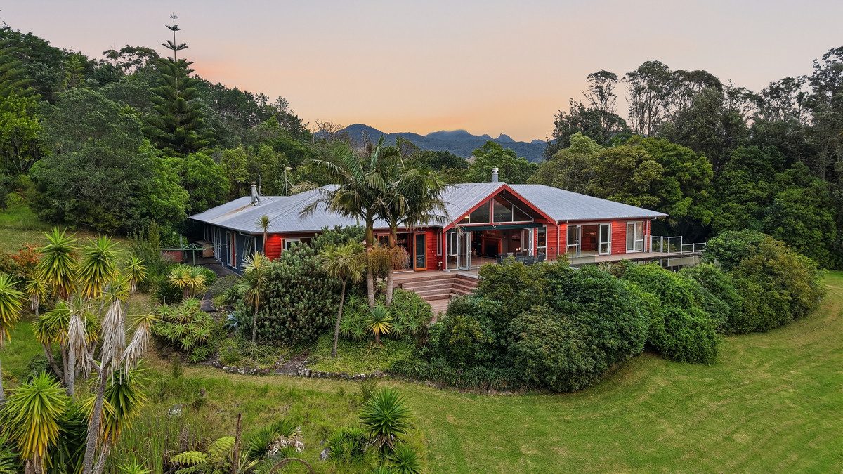 Two Stunning Homes, One Stunning Property — slide 2