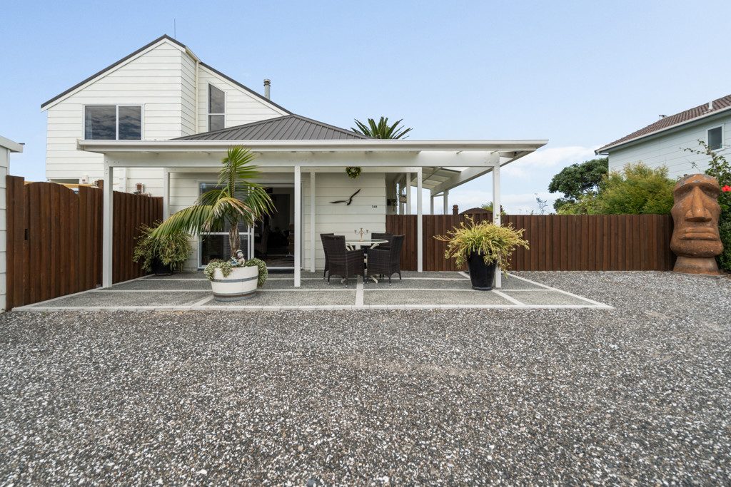 Coffee Decks, Courtyard & Coastal Vibes — slide 1