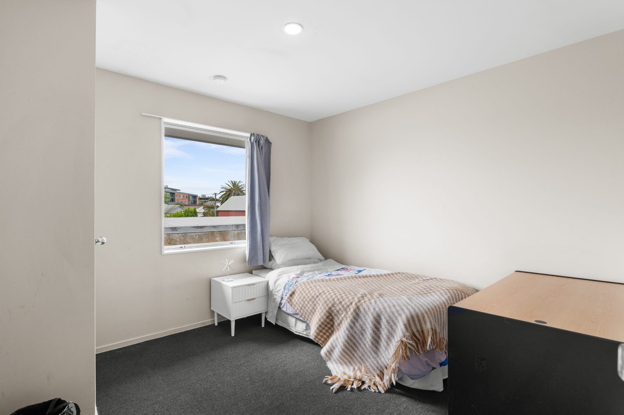 Cashflow Is King - $ 1,030 per week rental income — slide 7