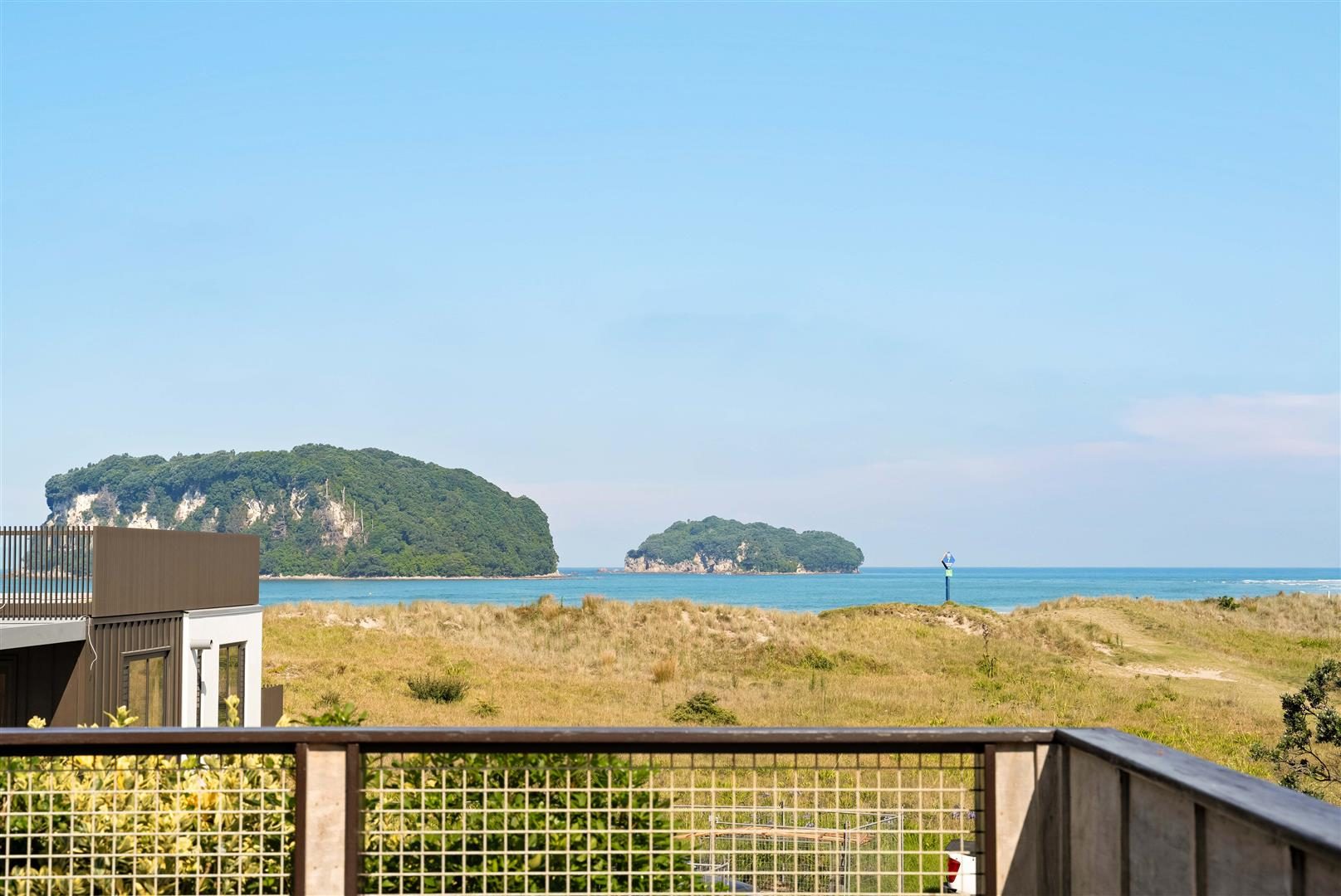 Epic Beach, Surf and Ocean Views — slide 1