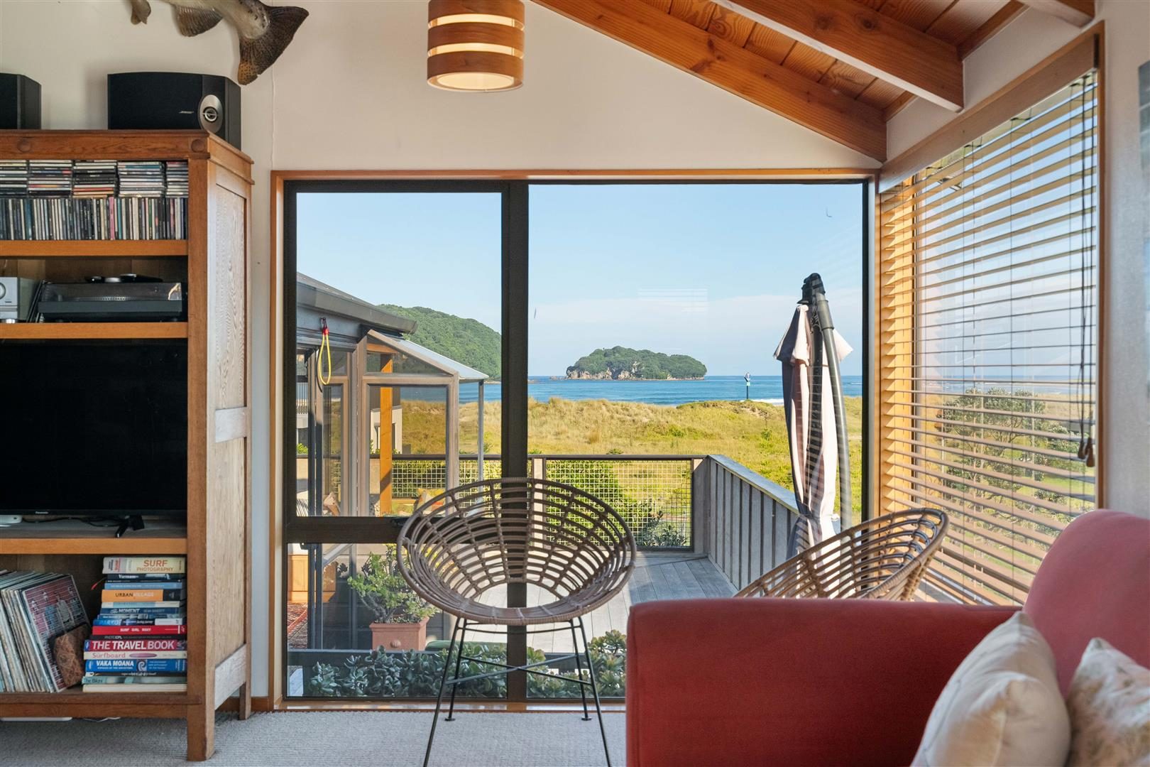 Epic Beach, Surf and Ocean Views — slide 7