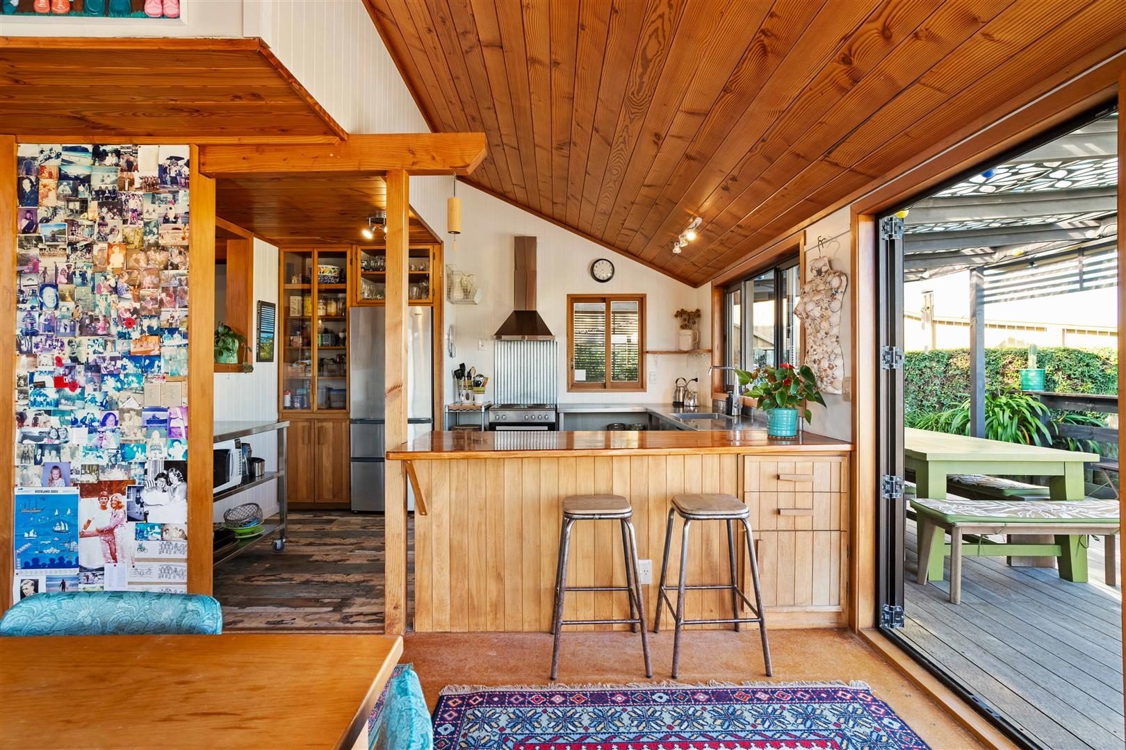Epic Beach, Surf and Ocean Views — slide 21