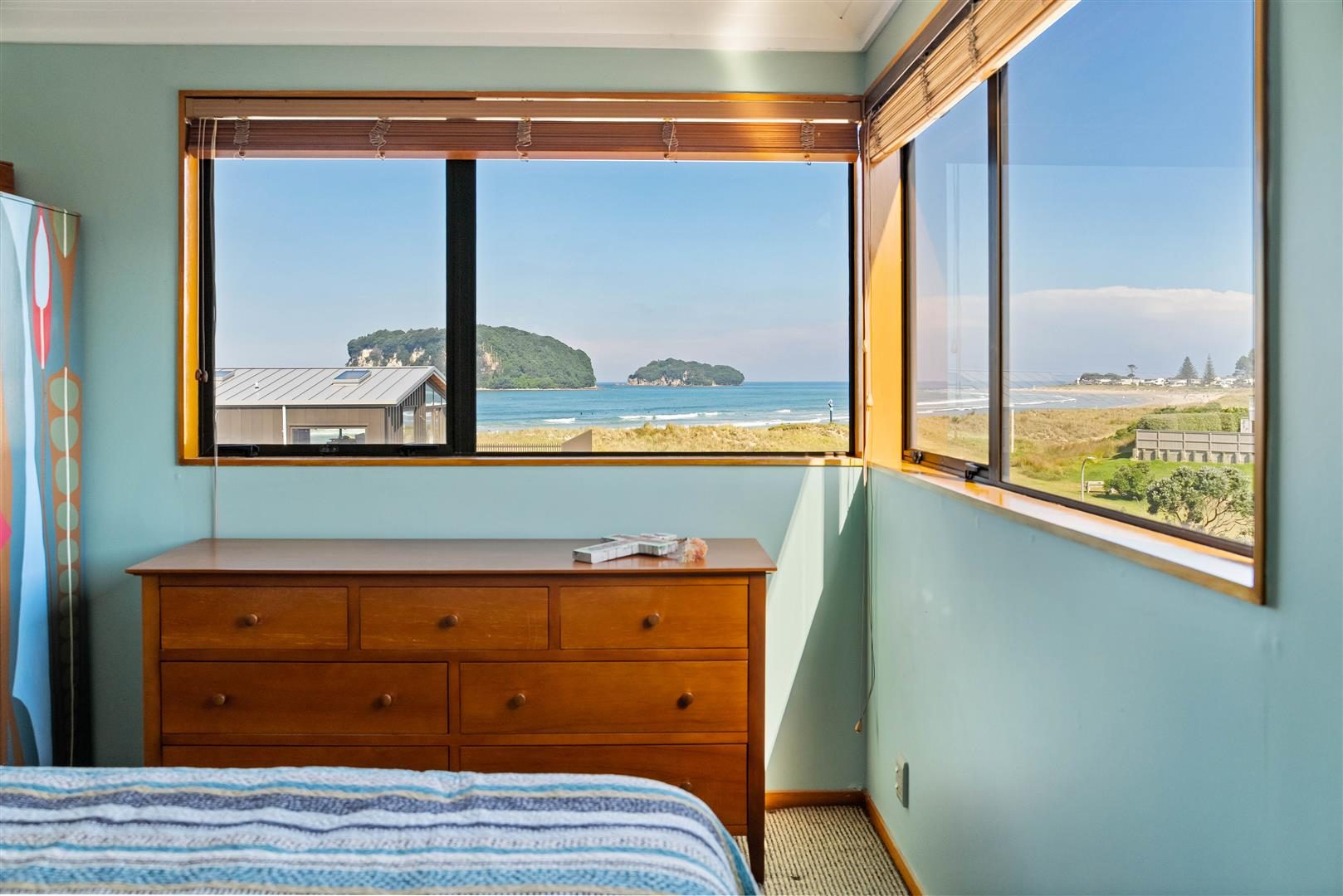 Epic Beach, Surf and Ocean Views — slide 22