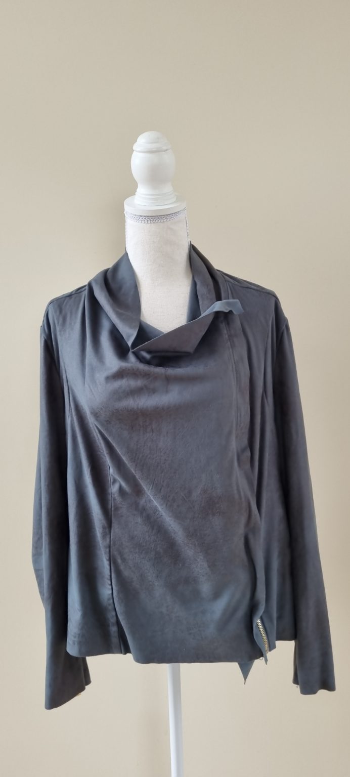 Wild Child Jacket Size 18