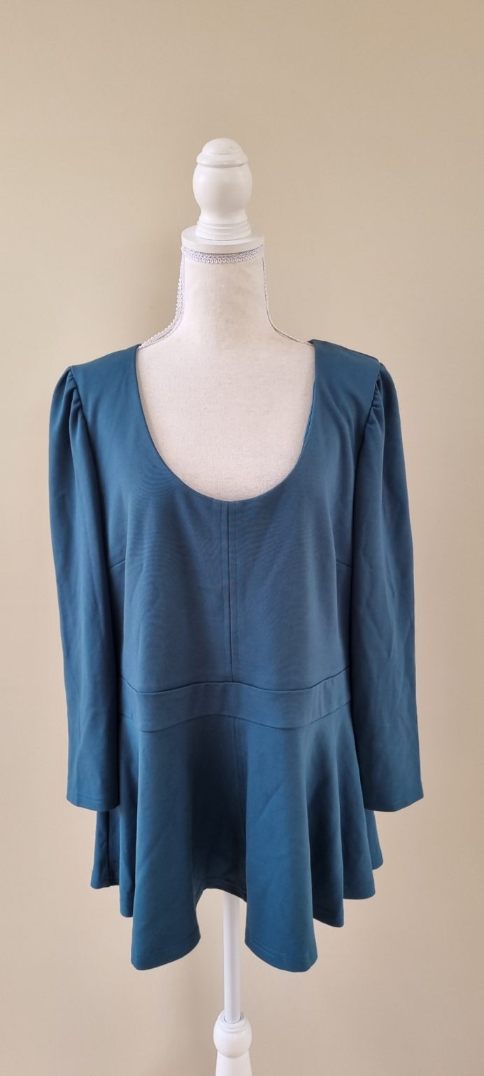 City Chic Top size M / 18