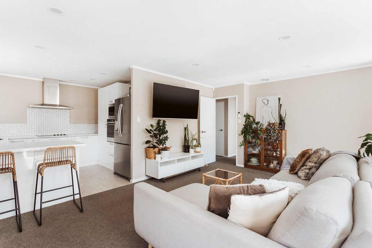 Perfectly Positioned in Sought-After Matua — slide 5