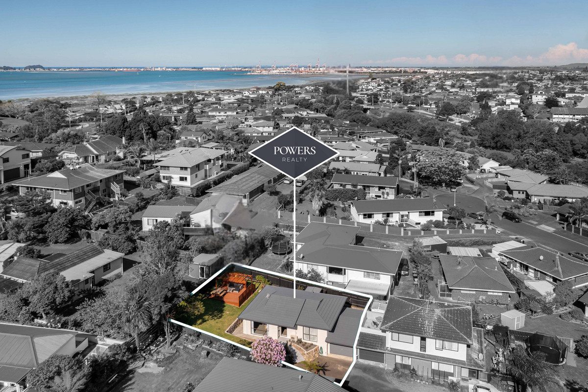 Perfectly Positioned in Sought-After Matua — slide 25