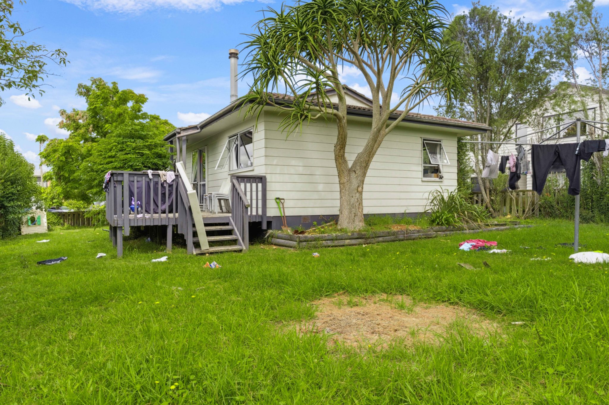 RC for 11 Dwellings . Dual Site . Prime Location — slide 5