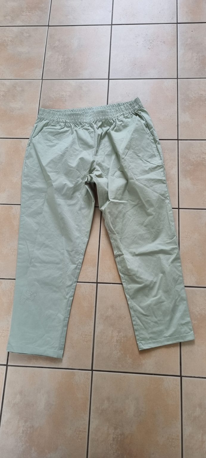 Emerge Pants size 16 NEW WITH TAG