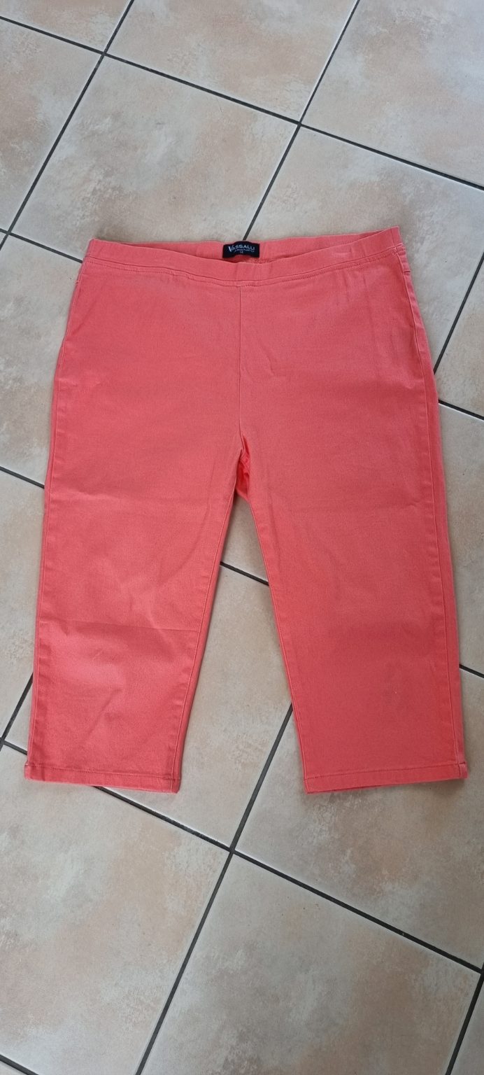 Vassalli Jeans size 14