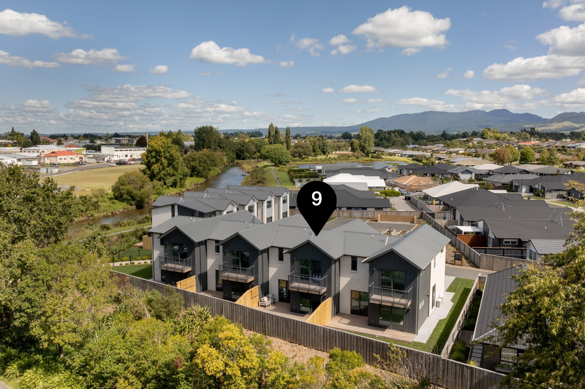 Brand New & Complete! Move In Today! — slide 28