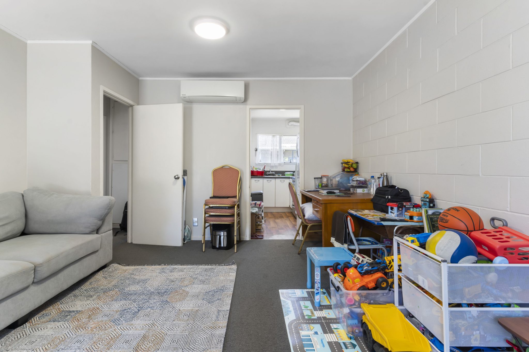 City-Fringe Starter or Investment | Morningside — slide 5