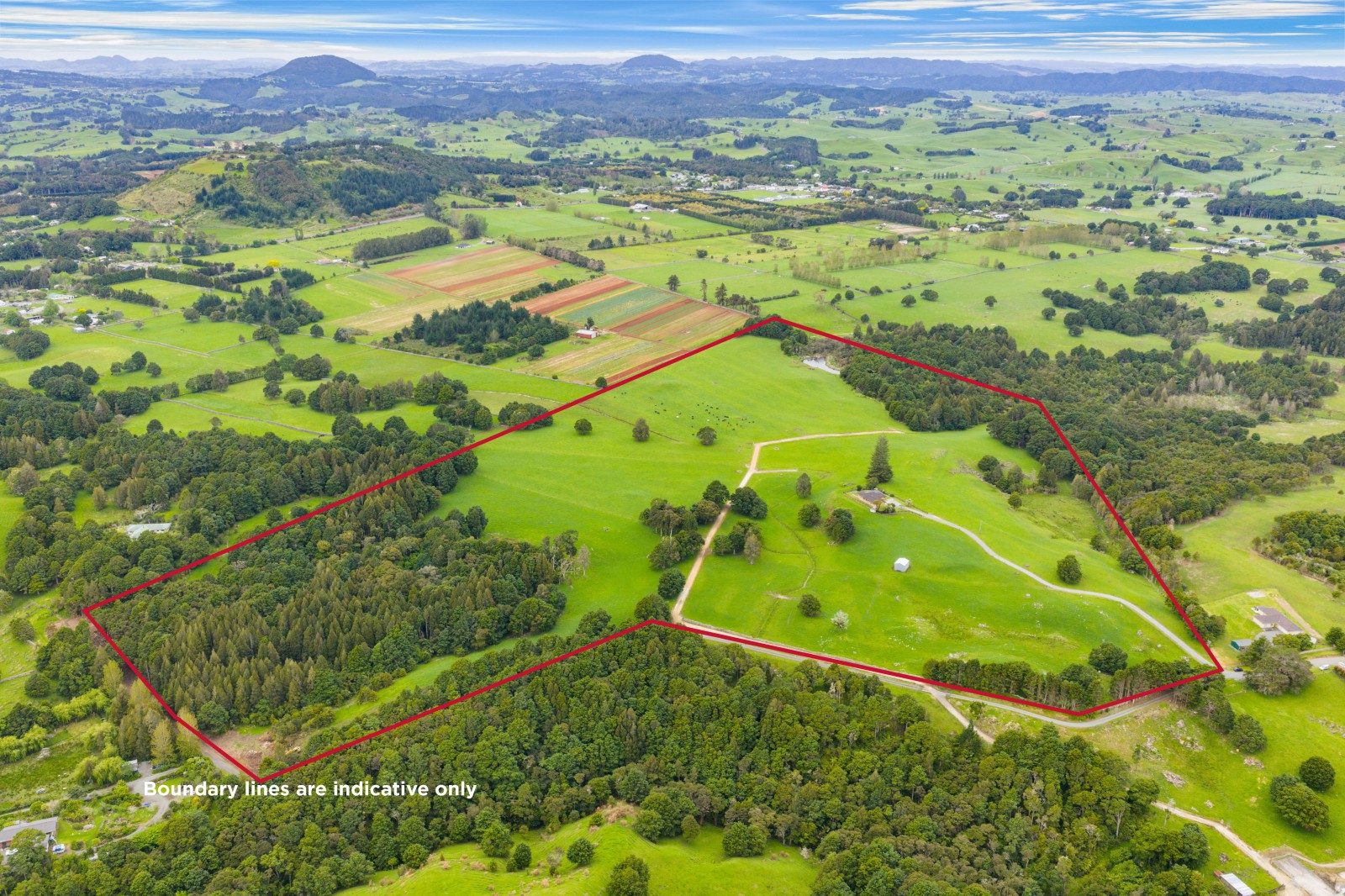 Practical rural living on 27 hectares — slide 2